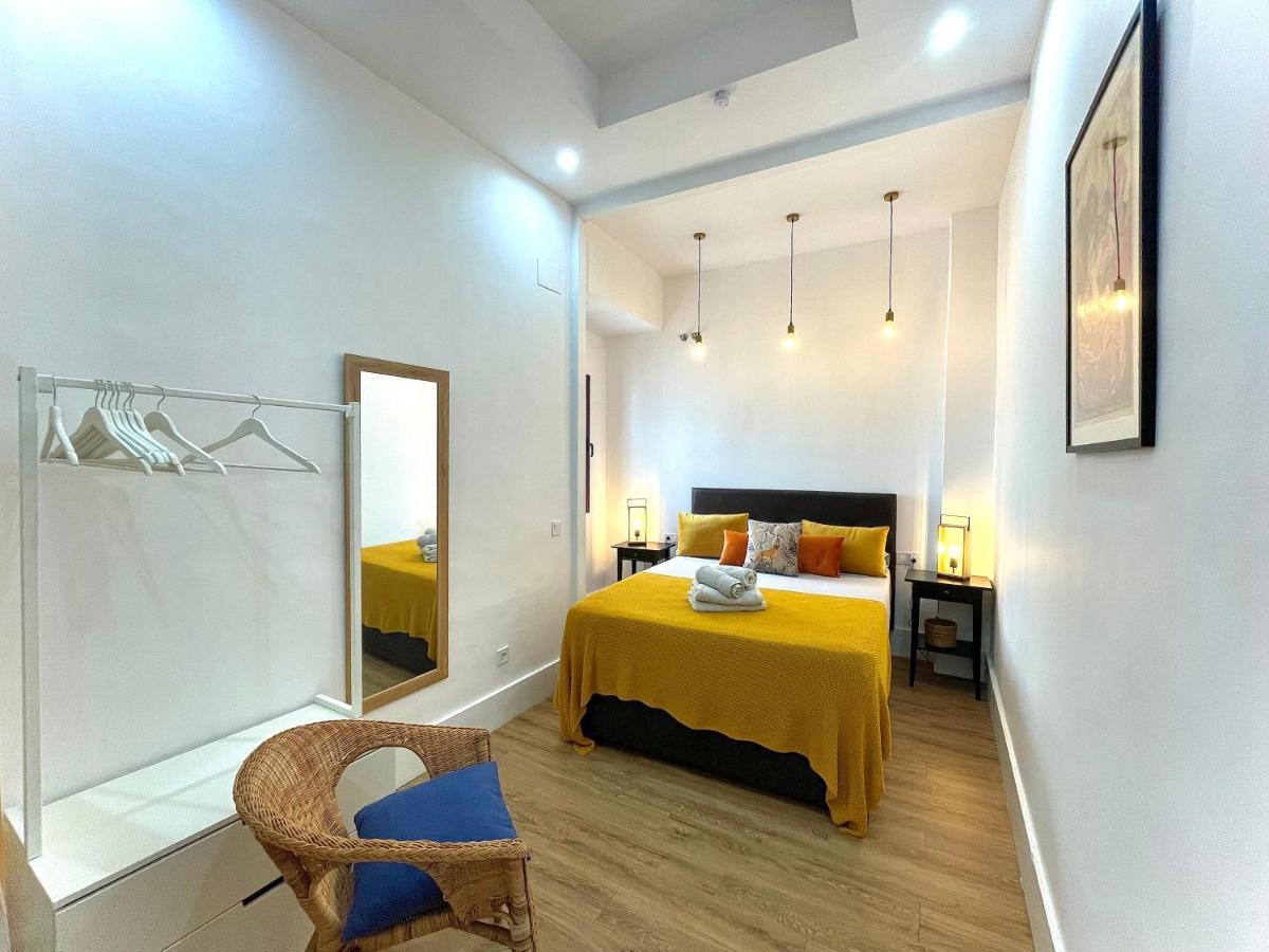 Appartement Neuf Avec Rooftop 45 M2 เซบีญา ภายนอก รูปภาพ